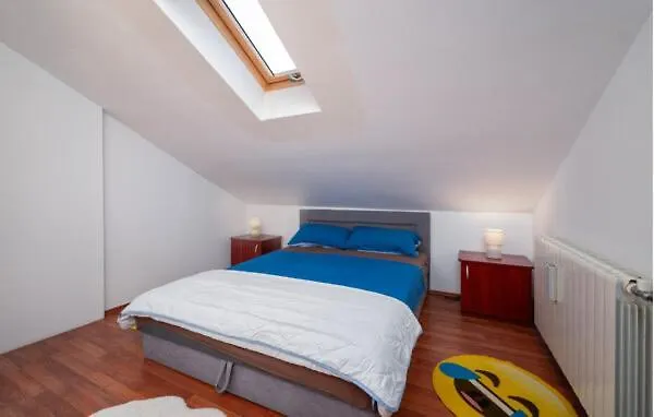 Cozy Apartment Abazi Pula